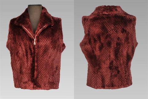 Knitted sheared Beaver vest Size 12 Length 21</BR><font size="+2">$495.00<font>